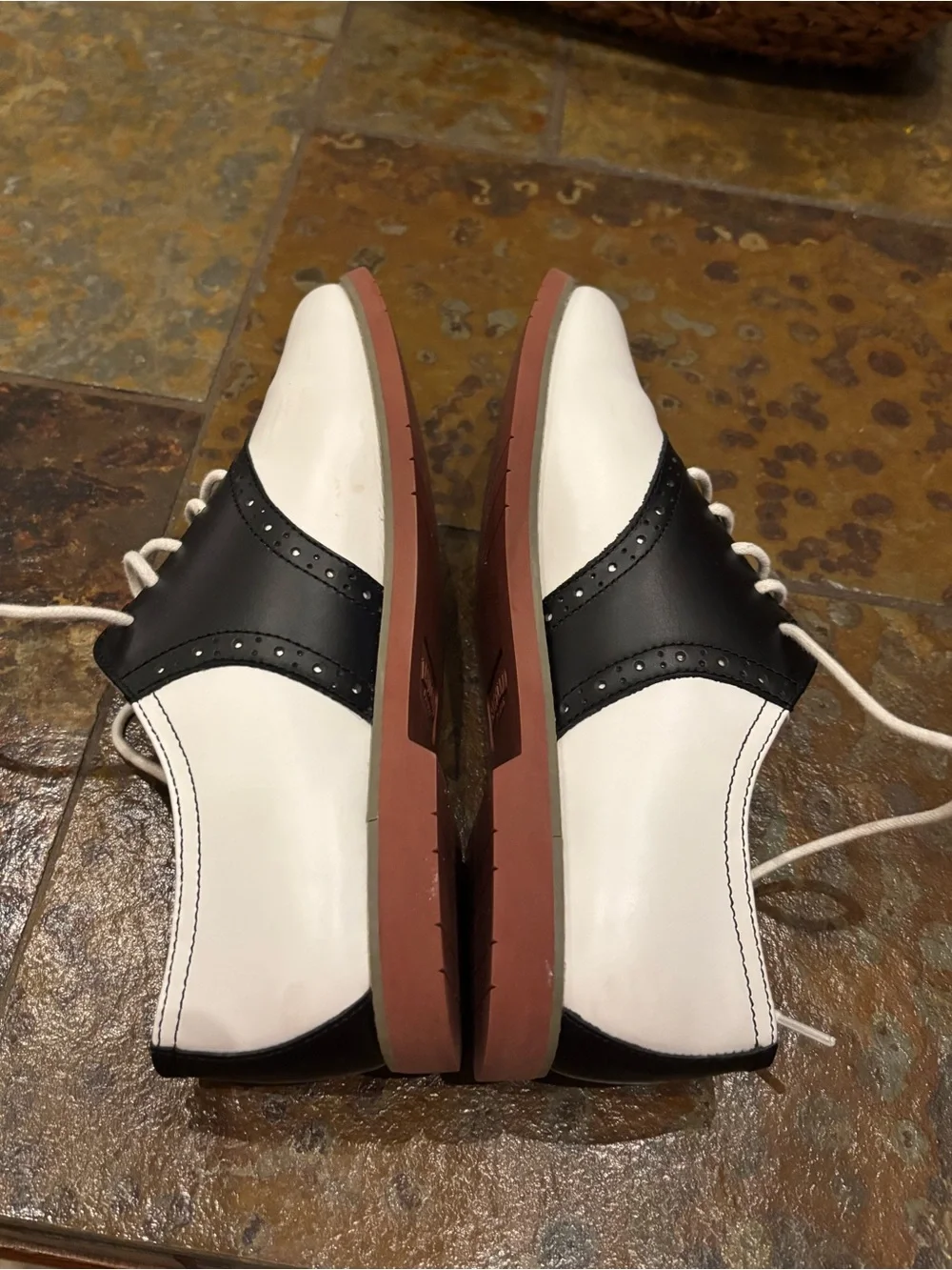 Eastland Saddle Shoes - Picture 4 of 10